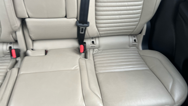 Land Rover Discovery Sport 2.0 D165 SE 5dr 2WD Diesel Station Wagon